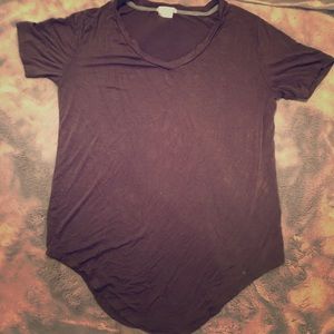 **3/$15** Marlow Military green long hem tee